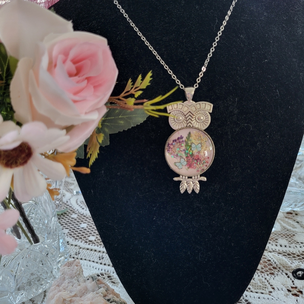 Charming Silver Owl Necklace with Floral Design